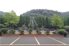 金山陵园价格表2022最新？