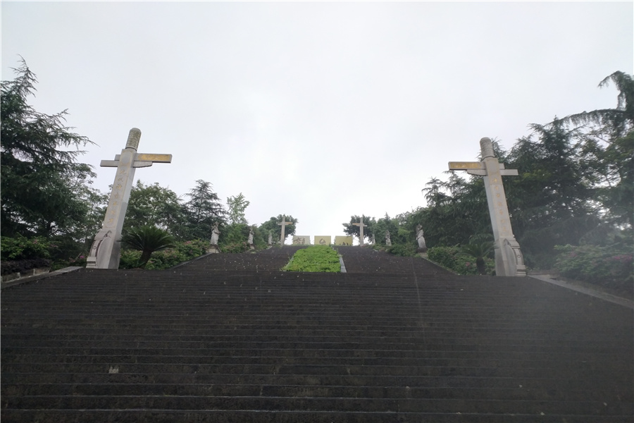 陵园道路