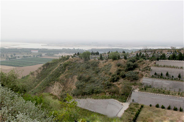 北邙陵园景观 北邙陵园景观