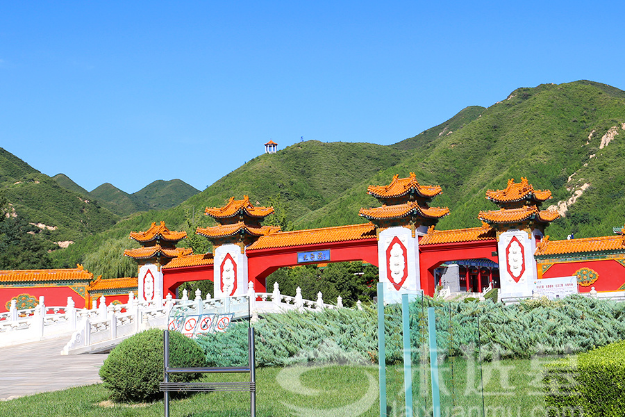 天寿陵园景观1.jpg