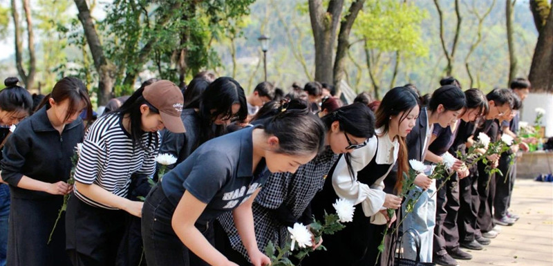 清明祭扫