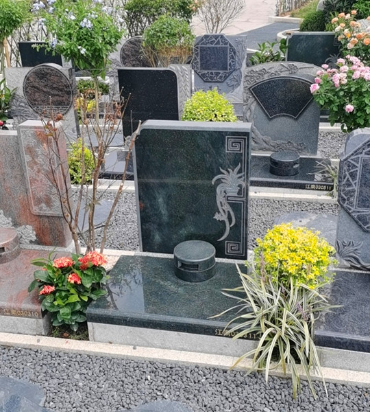 艺术墓碑