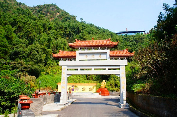 陵园一角