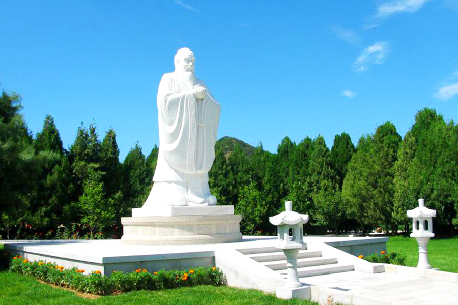 陵园雕像
