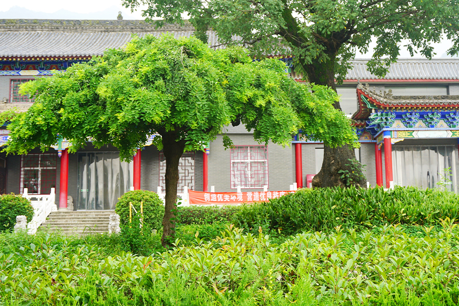 陵园一角 陵园一角