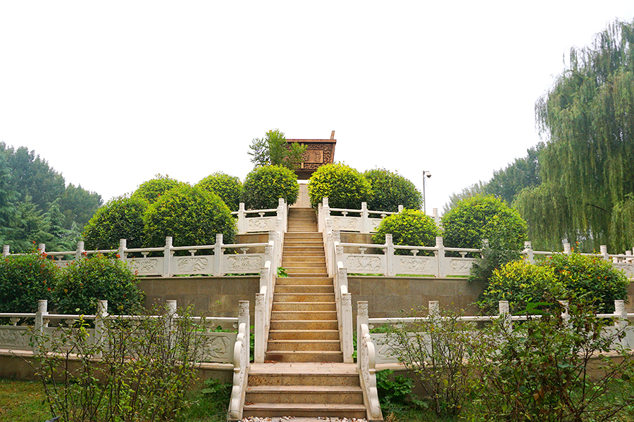 陵园一角