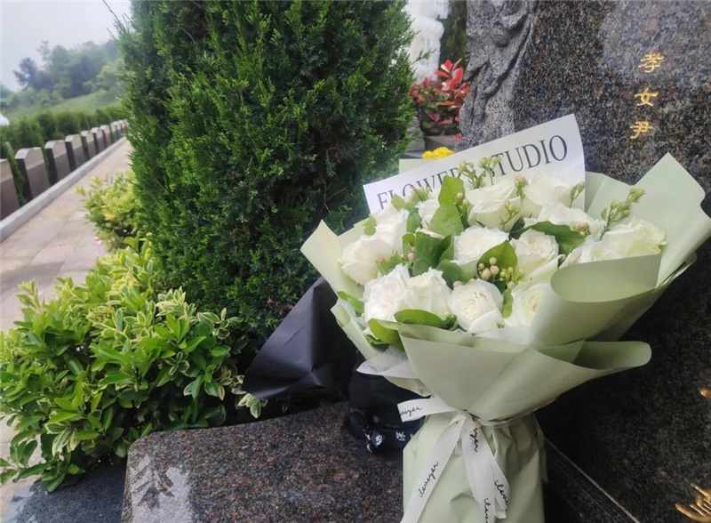 祭扫鲜花 祭扫鲜花