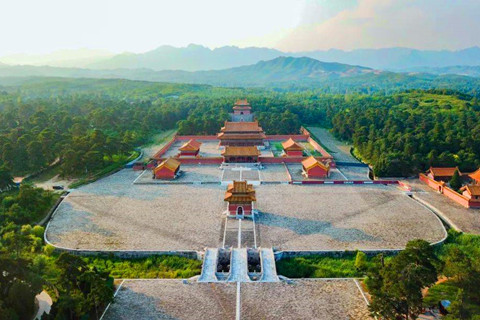 清西陵万福陵园在办理购穴、落葬、祭扫等业务时的注意事项
