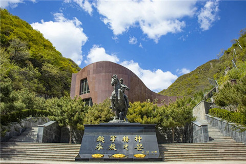 背靠古长城,他们用生命筑起另一道长城——探访九公山铁军纪念园