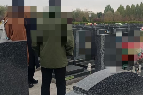 在京南施孝园仁泰区,张先生给爱人选一块墓地价格在3万左右