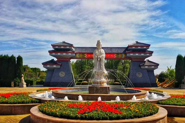 汉皇树葬墓园景观图