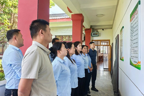 阎良区汉皇树葬墓园开展以“殡葬服务机构职业道德行为规范”学习活动