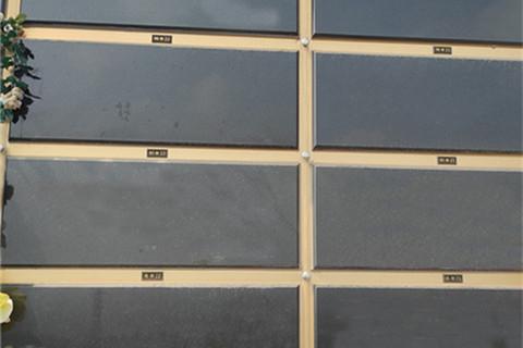 西安霸陵陵园壁葬分布在生态园,壁墓价格是6千左右