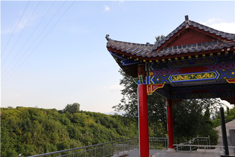 西安凤凰岭墓地有生态葬墓型吗多少钱