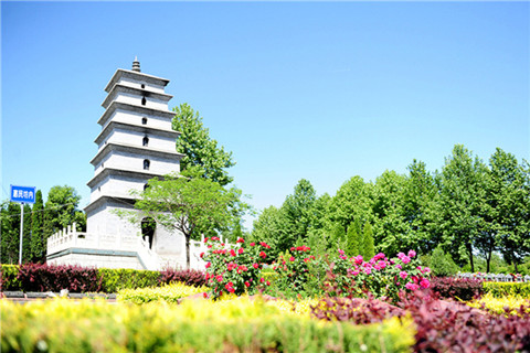 2026年西安凤栖山人文纪念园墓型图片及价格参考