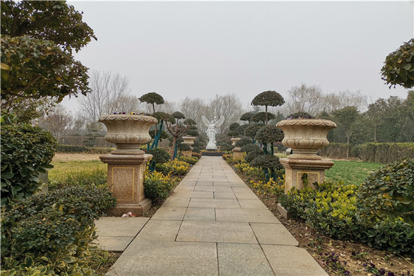 中原文化艺术陵园景观图
