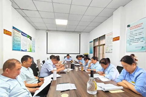 郑州青龙岗纪念园落实殡葬改革,强化服务学习