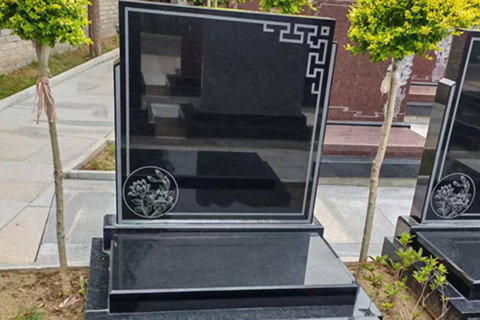 荥阳北邙陵园有适合两代人或三代人墓地吗?什么价格?