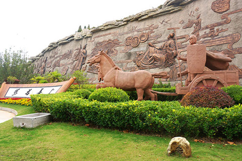 2026年郑州二七区御泉森林陵园树葬墓地价格表最新