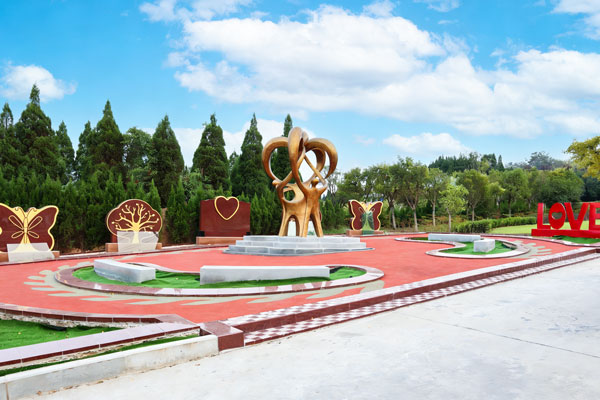 郑州御泉森林陵园仁爱园 节地生态葬，让生命融于自然让爱永续